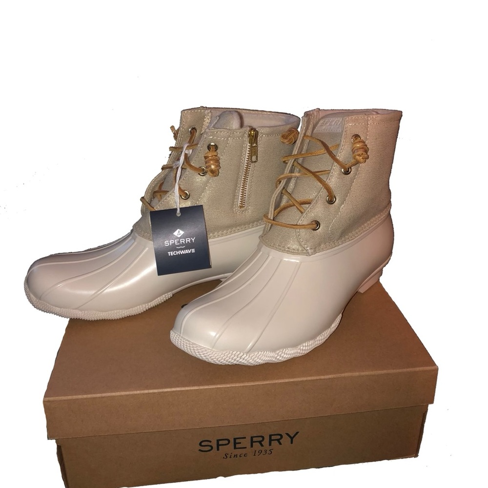 Sperry Saltwater Sparkle Duck boot in Ivory.